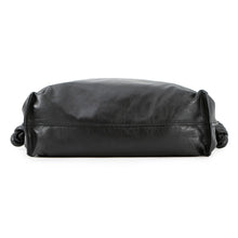 将图像加载到图库查看器中，LOEWE Puffer Flamenco Clutch Bag BlackA411FC1X67 Leather
