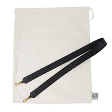 将图像加载到图库查看器中，LOEWE Puffer Flamenco Clutch Bag BlackA411FC1X67 Leather
