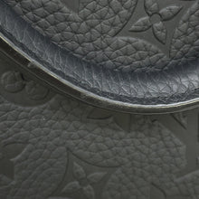 将图像加载到图库查看器中，LOUIS VUITTON Sac Plat Messenger NoirM55924 Monogram・Taurillon
