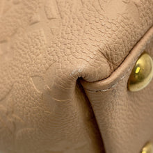 Load image into Gallery viewer, LOUIS VUITTON V Tote BeigeRose/Cream Monogram Empreinte Leather Size MM
