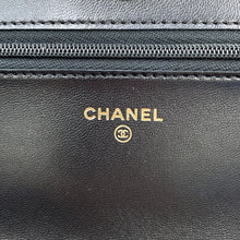 Load image into Gallery viewer, CHANEL Chain wallet with Bag Charm BlackAP1960 Lambskin/Faux Pearl /Rhinestone
