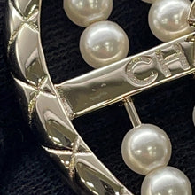 Load image into Gallery viewer, CHANEL Heart Bag CharmABG045 PG Faux Pearl
