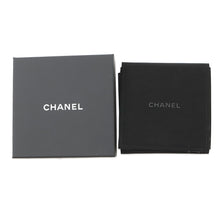 Load image into Gallery viewer, CHANEL Heart Bag CharmABG045 PG Faux Pearl
