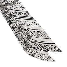 将图像加载到图库查看器中，HERMES Scarf Twilly Frill Apron Doll Bandana Black/White Silk 100%
