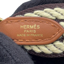 将图像加载到图库查看器中，HERMES Bandouliere Angles Cortage Pull Noir/Jaune Milton/Gold Swift Leather Canvas Size 1&quot;/41.3&quot;
