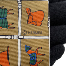Load image into Gallery viewer, HERMES Twilly Couvertures et Tenues de jour Mordre/Blanc/Blue Silk100%
