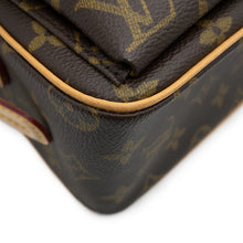 Load image into Gallery viewer, LOUIS VUITTON Viva Cite RedM51164 Monogram Size MM
