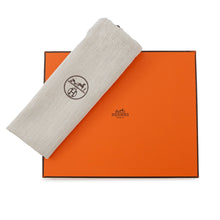 将图像加载到图库查看器中，HERMES Bandouliere maxi quadrille Capucines/Parme/Rouge duchesse/Gold Canvas Swift Leather Size 2&quot;/41.3&quot;
