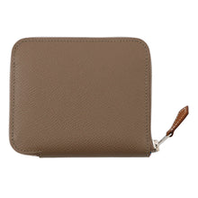 将图像加载到图库查看器中，HERMES Azap compact silk in Etoupe Epsom
