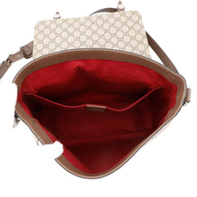 Load image into Gallery viewer, GUCCI GG Supreme messenger bag Red658542 GG Supreme Leather
