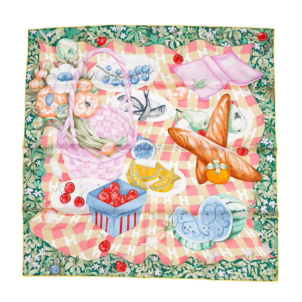 HERMES Scarf Carre 《Carre on the Grass》 Size 90 Green/Yellow/MauveH004181S Silk100%