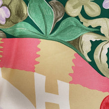 Load image into Gallery viewer, HERMES Scarf Carre 《Carre on the Grass》 Size 90 Green/Yellow/MauveH004181S Silk100%
