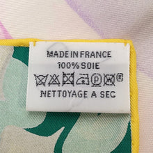 Load image into Gallery viewer, HERMES Scarf Carre 《Carre on the Grass》 Size 90 Green/Yellow/MauveH004181S Silk100%
