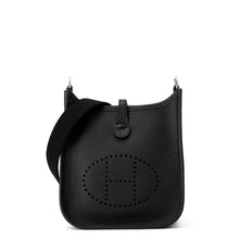 将图像加载到图库查看器中，HERMES Evelyne Long Black Taurillon Clemence Size TPM
