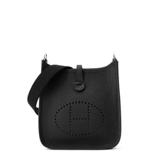 将图像加载到图库查看器中，HERMES Evelyne Long Black Taurillon Clemence Size TPM
