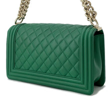 将图像加载到图库查看器中，CHANEL Boy Chanel GreenA67086 Lambskin Size 25
