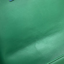 将图像加载到图库查看器中，CHANEL Boy Chanel GreenA67086 Lambskin Size 25
