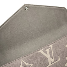 Load image into Gallery viewer, LOUIS VUITTON Felicie Pochette Bloom GrayM14227 Monogram Empreinte Leather
