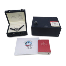 Load image into Gallery viewer, OMEGA Speedmaster Silver Snoopy Award W42mm Stainless Steel Nylon Silver Dial310.32.42.50.02.001

