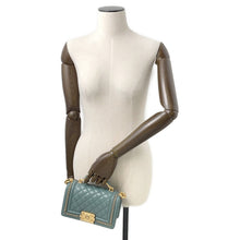 将图像加载到图库查看器中，CHANEL Boy Chanel Blue GreenA94805 Lambskin Size 20

