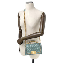 将图像加载到图库查看器中，CHANEL Boy Chanel Blue GreenA94805 Lambskin Size 20
