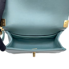 将图像加载到图库查看器中，CHANEL Boy Chanel Blue GreenA94805 Lambskin Size 20
