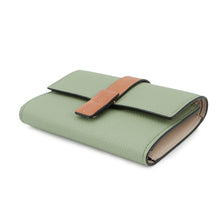 Load image into Gallery viewer, LOEWE Vertical wallet Rosemary/TanC660S86X01 Soft grain calf
