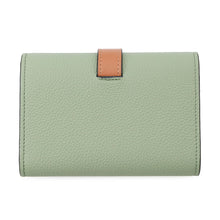 Load image into Gallery viewer, LOEWE Vertical wallet Rosemary/TanC660S86X01 Soft grain calf
