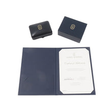 Load image into Gallery viewer, HARRY WINSTON Lily Cluster Mini Ear StuddedEADYPO1MLC 18K Yellow Gold
