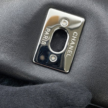 将图像加载到图库查看器中，CHANEL No.5 Comic ChainShoulder Bag Black/MulticolorA92592 Mouton Lambskin
