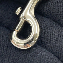 将图像加载到图库查看器中，Valentino Garavani RockStudded Shoulder Bag BlackVW2B0E86BOL Leather
