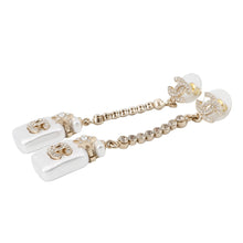 将图像加载到图库查看器中，CHANEL Perfume Bottle Swing Earrings Metal Rhinestone
