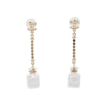 将图像加载到图库查看器中，CHANEL Perfume Bottle Swing Earrings Metal Rhinestone
