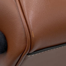 将图像加载到图库查看器中，CELINE Triomphe Boston 2-Way Handbag Tan197583DU3.04LU Leather Size Small
