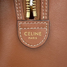 将图像加载到图库查看器中，CELINE Triomphe Boston 2-Way Handbag Tan197583DU3.04LU Leather Size Small
