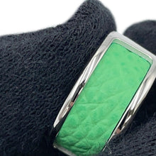 Load image into Gallery viewer, HERMES ear cuff o lamp Size PM VertComic Metal Epsom
