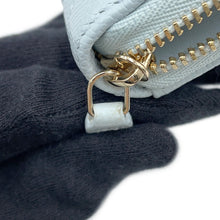 将图像加载到图库查看器中，CHANEL Matelasse CC Logo Fragment Case Baby BlueAP4822 Caviar Leather/Rhinestone
