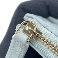 将图像加载到图库查看器中，CHANEL Matelasse CC Logo Fragment Case Baby BlueAP4822 Caviar Leather/Rhinestone
