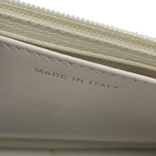 将图像加载到图库查看器中，CHANEL Boy Chanel Chain Wallet WhiteAP1117 Caviar Leather
