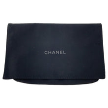 将图像加载到图库查看器中，CHANEL Boy Chanel Chain Wallet WhiteAP1117 Caviar Leather
