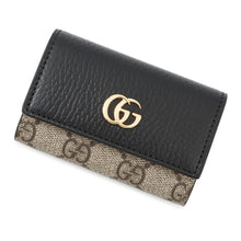 将图像加载到图库查看器中，GUCCI Double G Bicolor 6-Key Case Black/Beige456118 GG Supreme Leather
