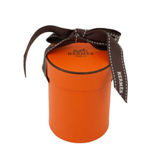 Load image into Gallery viewer, HERMES Twilly Do Re Boucles Broderie Anglaise Blue/Blanc/MarineH853951S Silk100%
