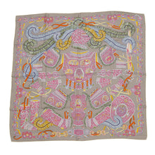 Load image into Gallery viewer, HERMES Carre Wash 90 &quot;Mars, God of War&quot; Size 90 Grinacre/RoseH072776S Silk100%

