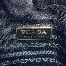 将图像加载到图库查看器中，PRADA Re-Edition 2005 2WAYShoulder Bag Black1BH204 Leather Patent Leather
