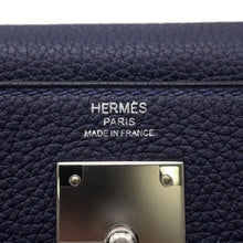 Load image into Gallery viewer, HERMES Kelly Retourne Blue Nuit Togo Leather Size 28
