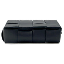 将图像加载到图库查看器中，Bottega Veneta Maxi INTRECCIATO Cassette Belt Bag Black668572 Leather
