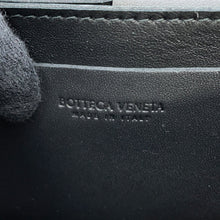 将图像加载到图库查看器中，Bottega Veneta Maxi INTRECCIATO Cassette Belt Bag Black668572 Leather
