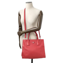 将图像加载到图库查看器中，PRADA Vitello Dyno 2-Way Handbag RedBN2693 Leather
