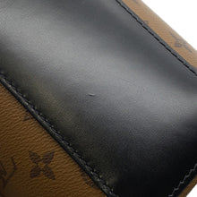将图像加载到图库查看器中，LOUIS VUITTON Cannes NoirM43986 Monogram Monogram Reverse Canvas
