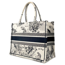 将图像加载到图库查看器中，Dior Book Tote Zodiac White/BlackM1296ZRHZ_M06E Canvas Size Medium
